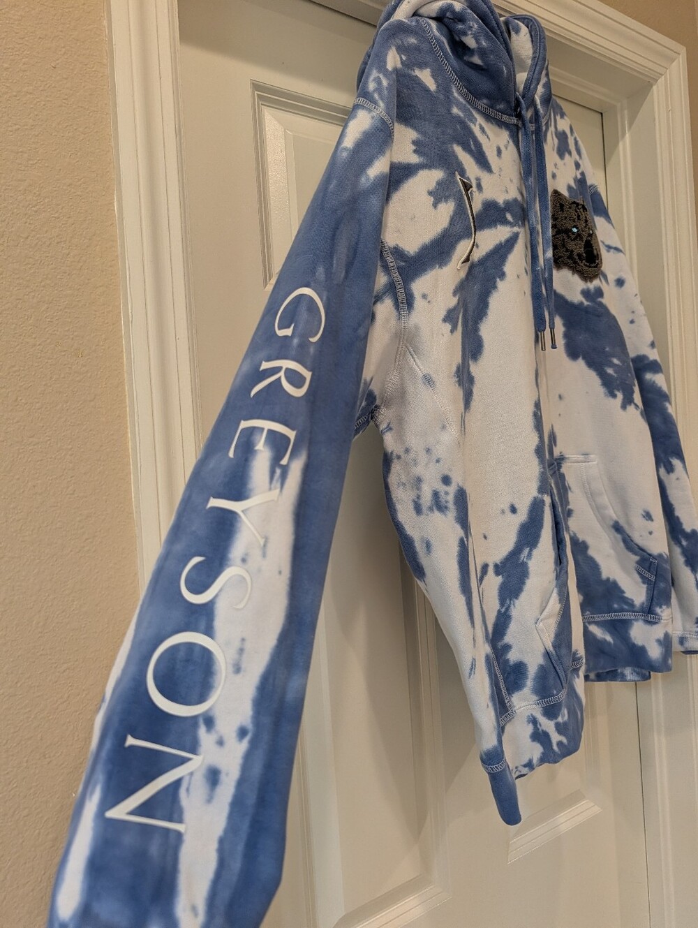 Greyson Limited-Edition Fireside Tie-Dye Hoodie Size Large - Picture 2 of 9